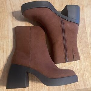 Sun + Stone Brown Boots 7.5